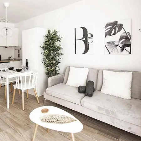 Apartman Holyhome Premium